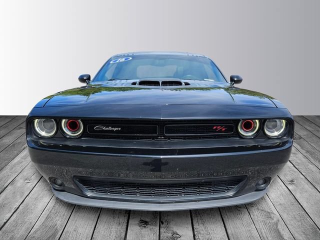 Used 2016 Dodge Challenger R/T Plus RWD image 8