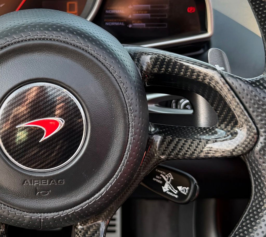 Used 2015 McLaren 650S Spider RWD image 36