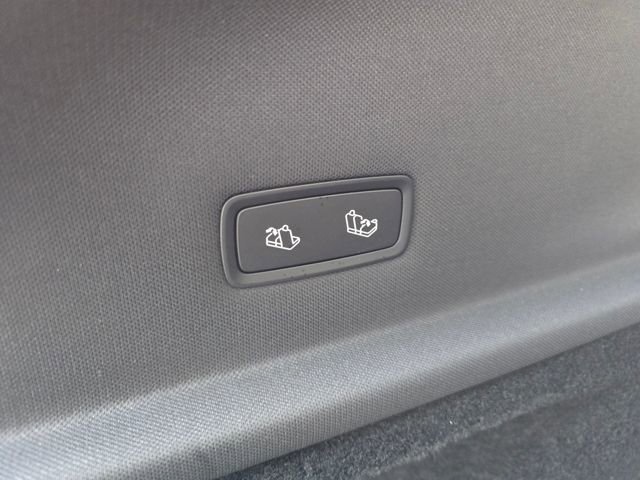 Used 2026 Tesla Model Y Long Range image 44