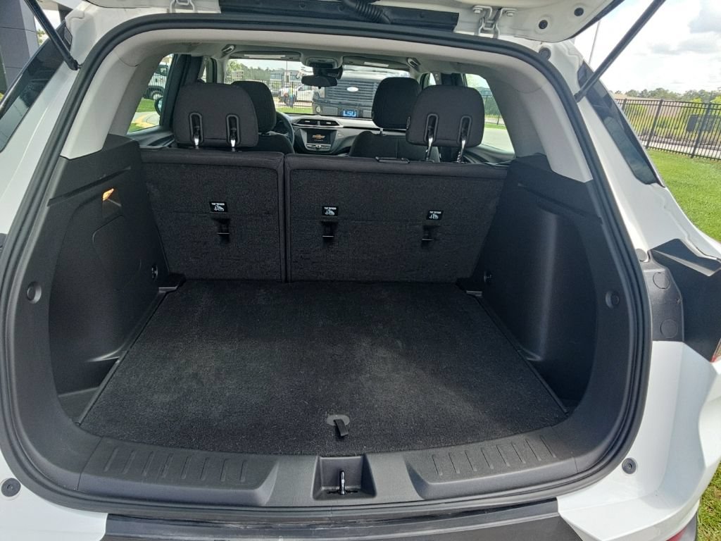 Used 2023 Chevrolet TrailBlazer LS FWD image 17