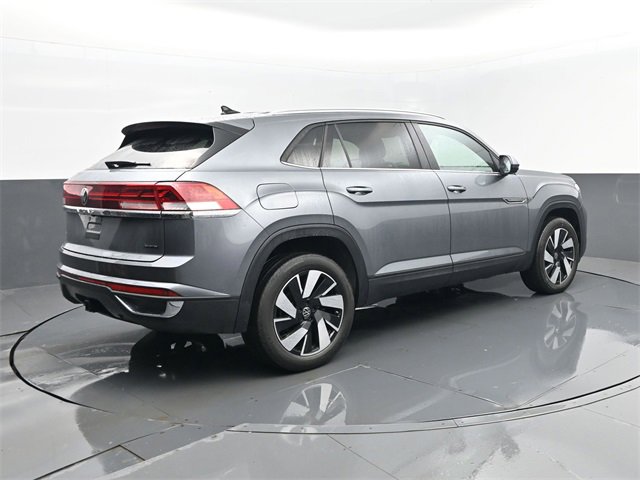 Used 2025 Volkswagen Atlas Cross Sport SE image 23