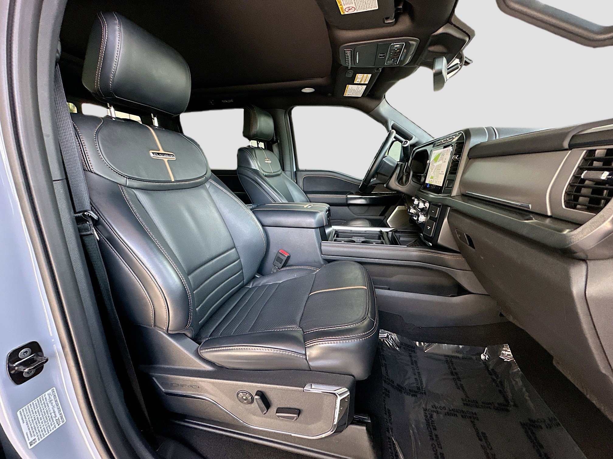 Used 2024 Ford F250 Platinum w/ FX4 Off-Road Package AWD/4WD image 30