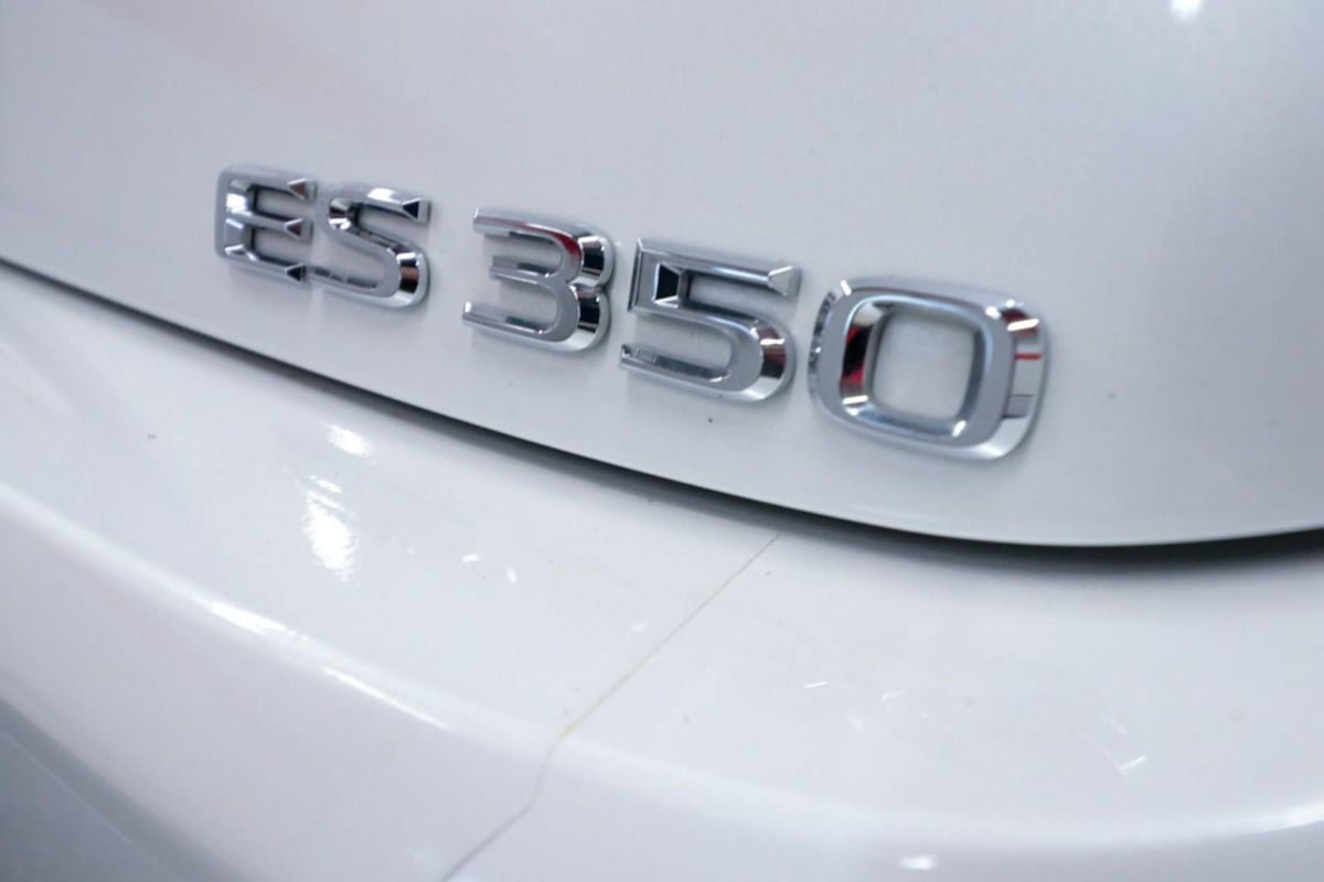 Used 2022 Lexus ES 350 w/ Premium Package FWD image 32