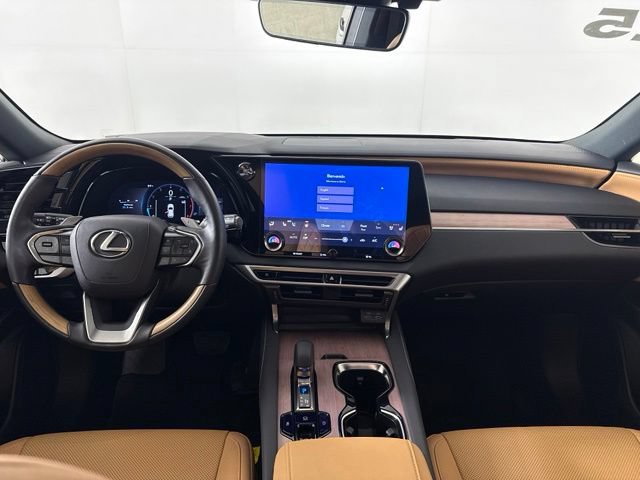 Used 2025 Lexus RX 350 Premium w/ Accessory Package (Z1) FWD image 32