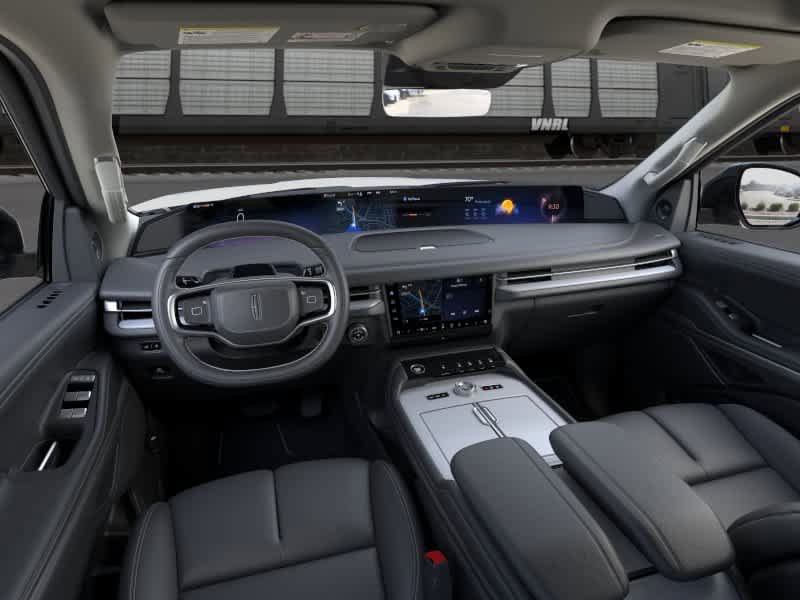 New 2026 Lincoln Navigator L Reserve AWD/4WD image 9