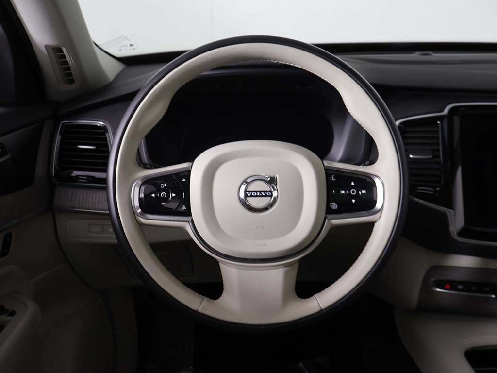 Used 2024 Volvo XC90 T8 Plus w/ Protection Package Premier AWD/4WD image 47