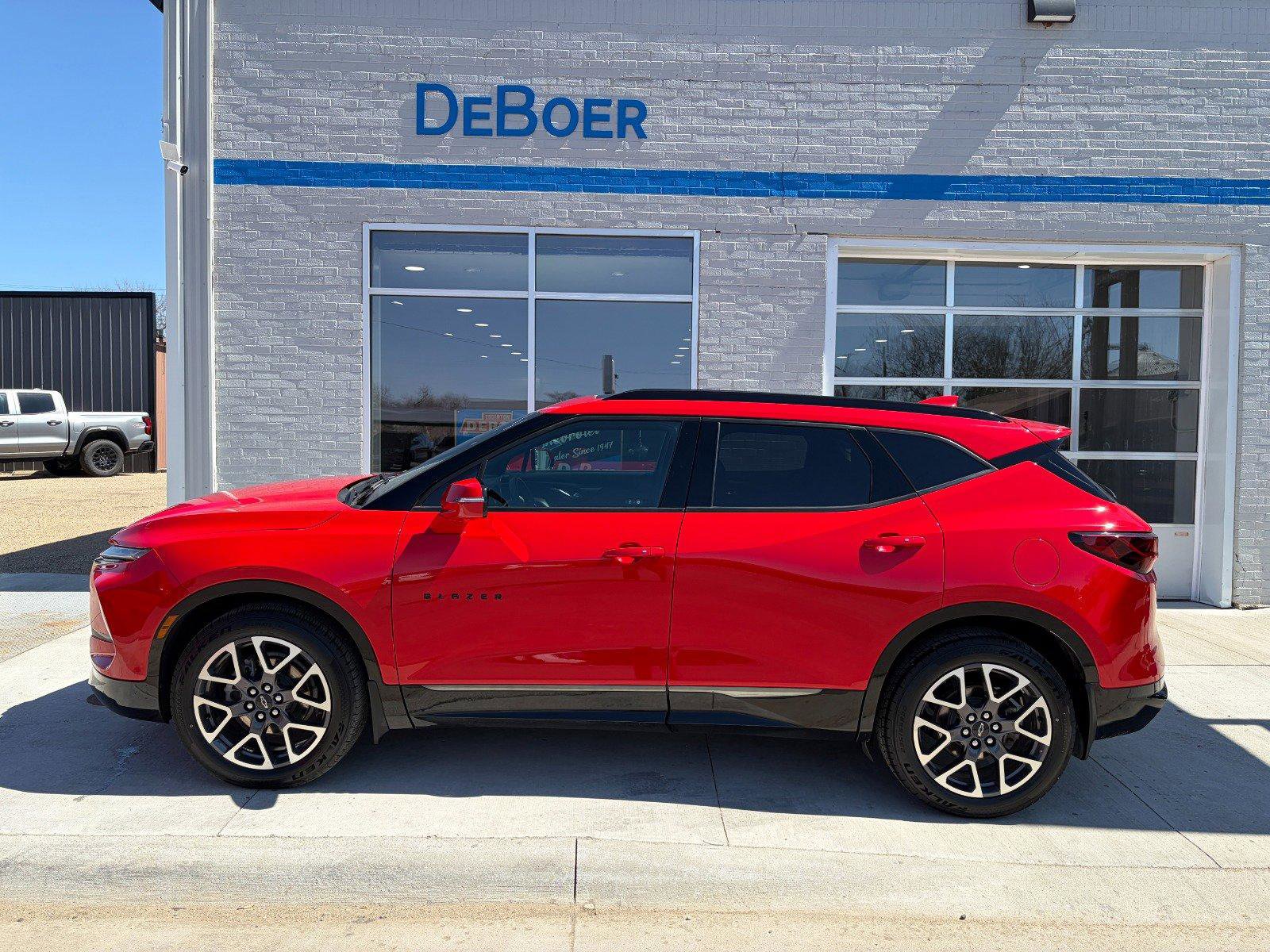 Used 2023 Chevrolet Blazer RS w/ Driver Confidence II Package image 2