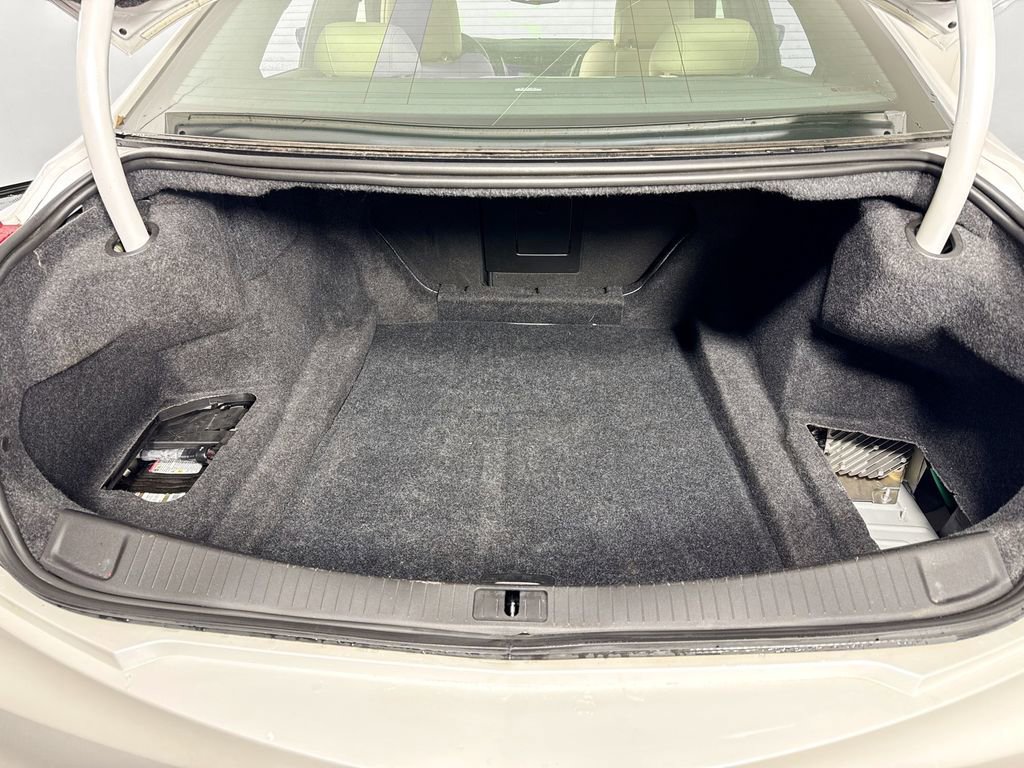 Used 2018 Cadillac CTS Luxury image 33