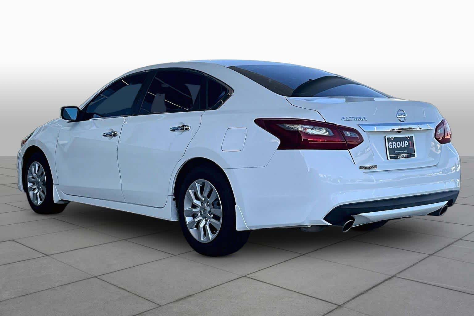 Used 2018 Nissan Altima 2.5 S w/ S Convenience Package FWD image 12