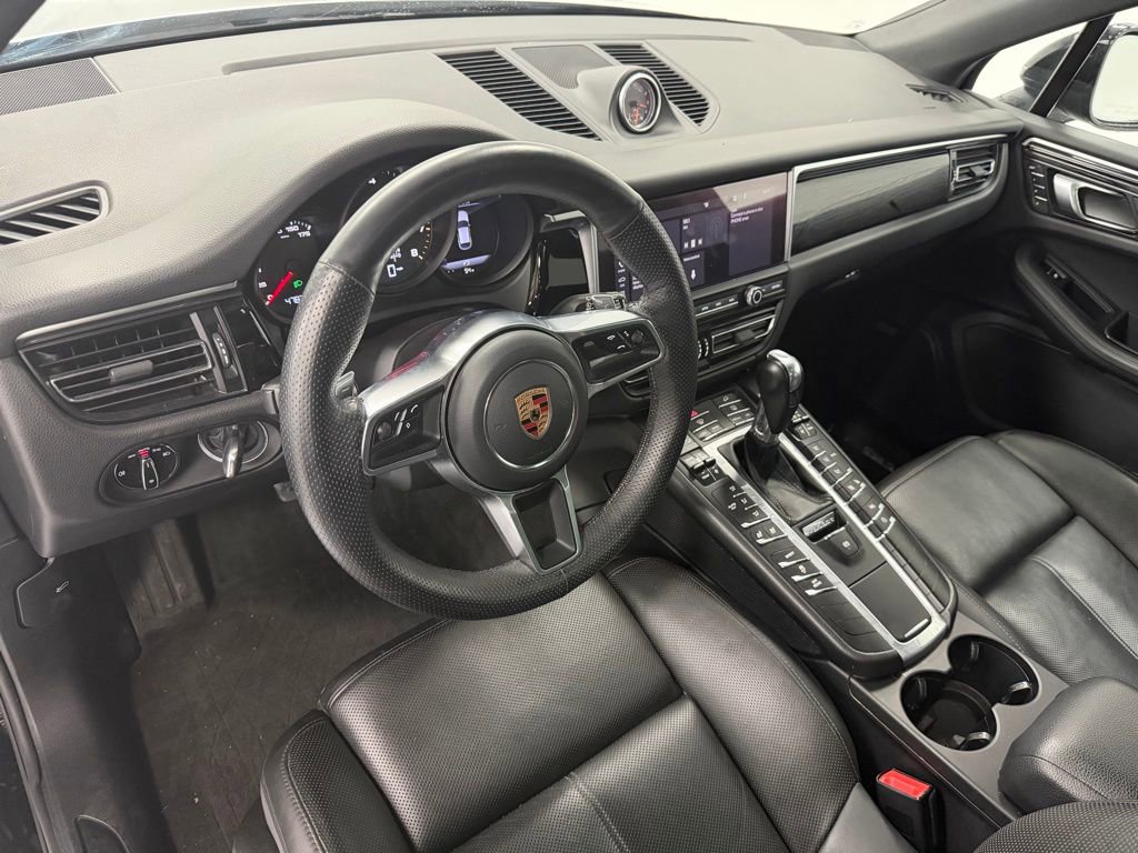 Used 2019 Porsche Macan image 11