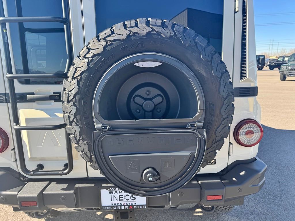 New 2025 INEOS Grenadier Fieldmaster Edition image 24