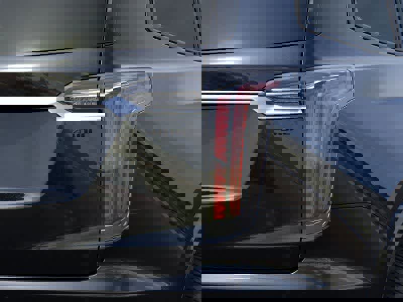 New 2025 Cadillac XT6 Sport w/ LPO, Onyx Lite Package image 11