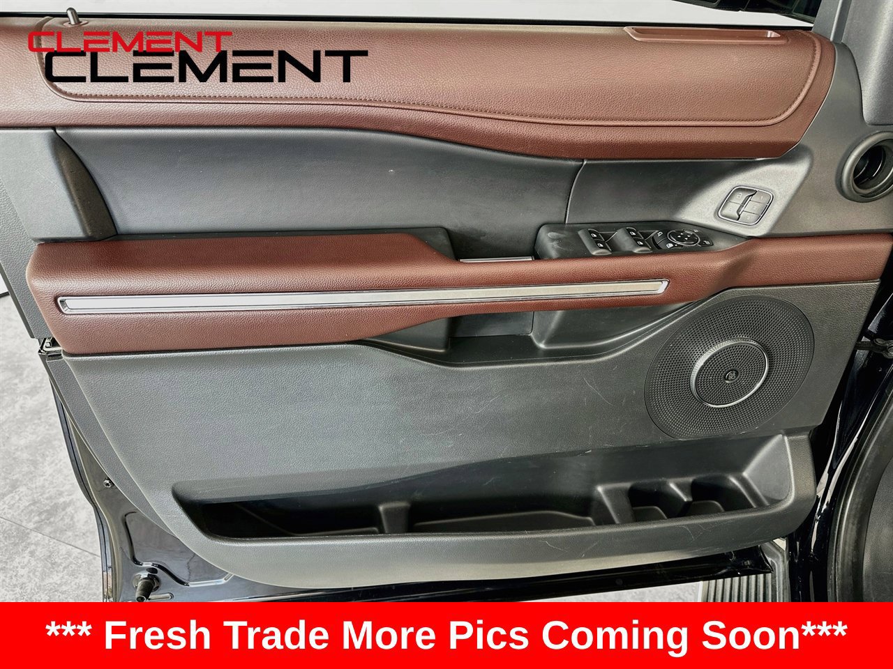 Used 2023 Ford Expedition Limited AWD/4WD image 29