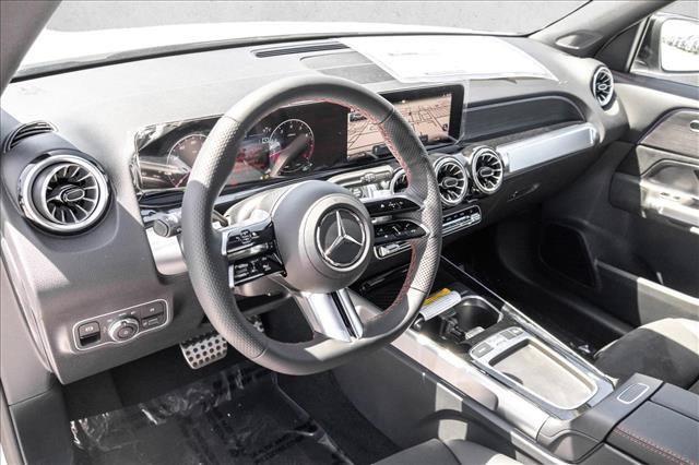 New 2026 Mercedes-Benz GLB 250 4MATIC image 10