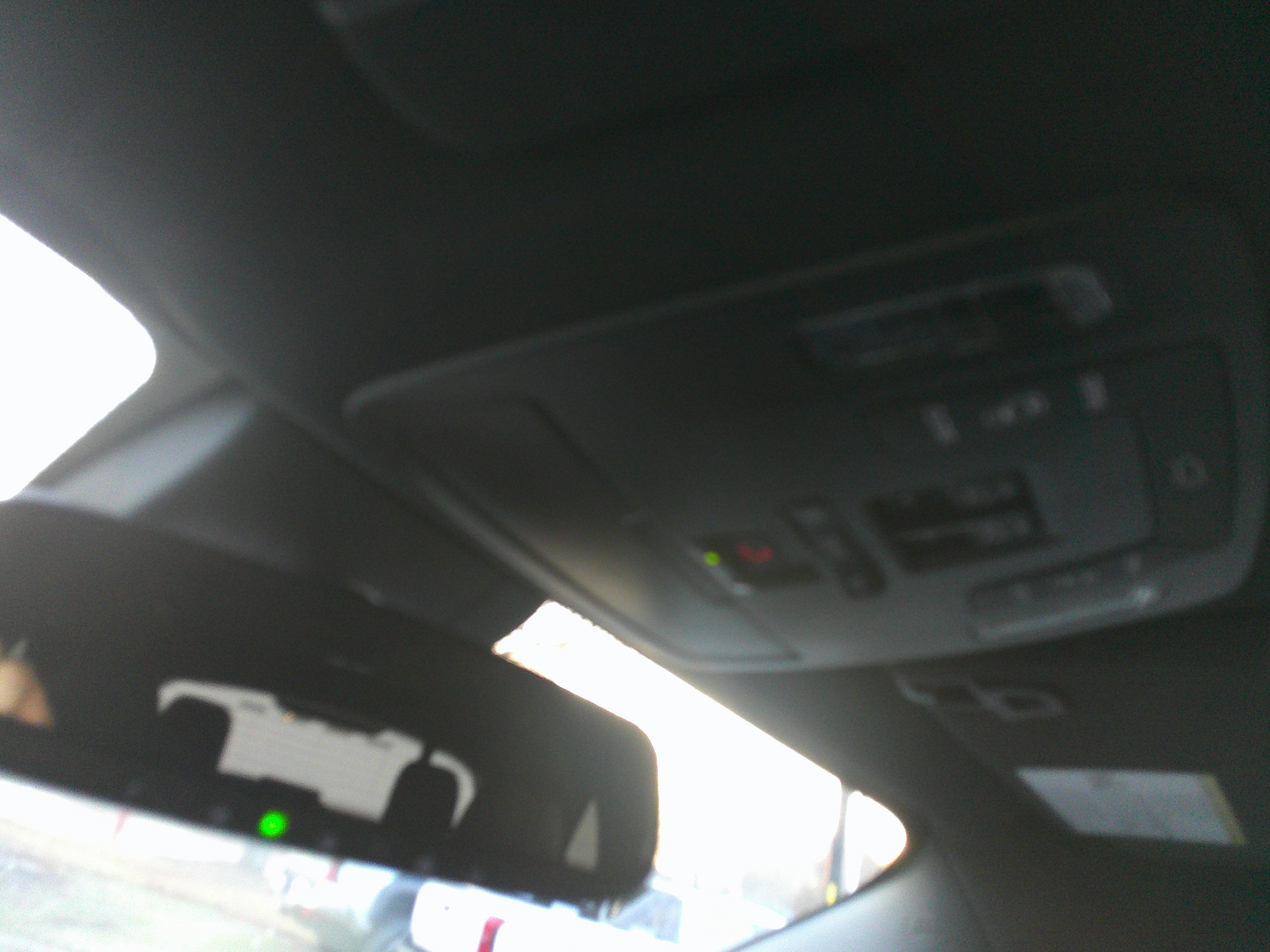 Used 2025 Toyota Sienna XSE w/ XSE Plus Package image 28