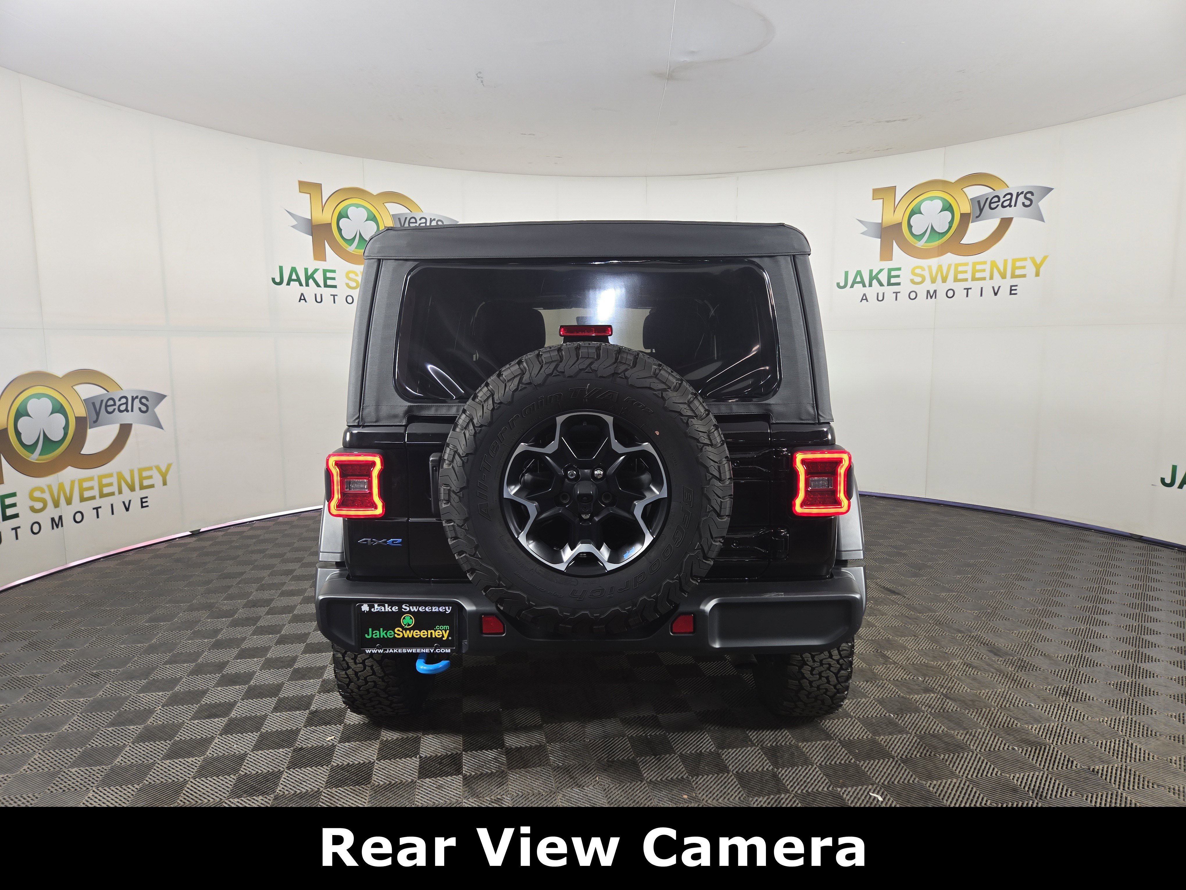 Certified 2023 Jeep Wrangler Unlimited Rubicon 4xe w/ Cold Weather Group image 9