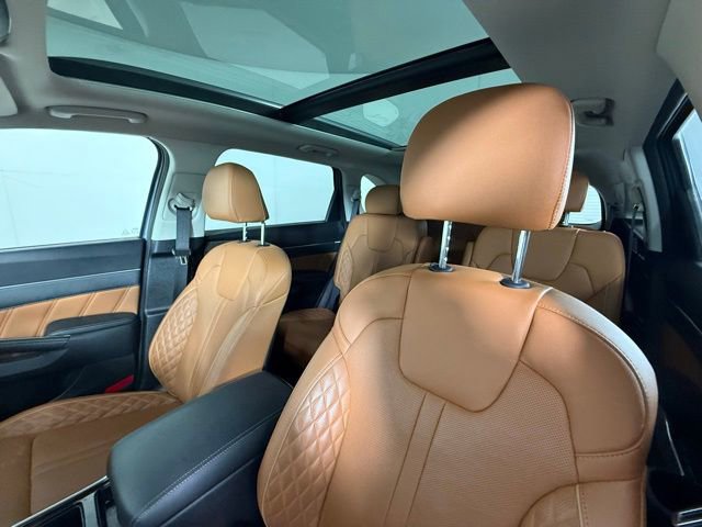 Used 2022 Kia Sorento SX Prestige w/ Rust Color Package image 14