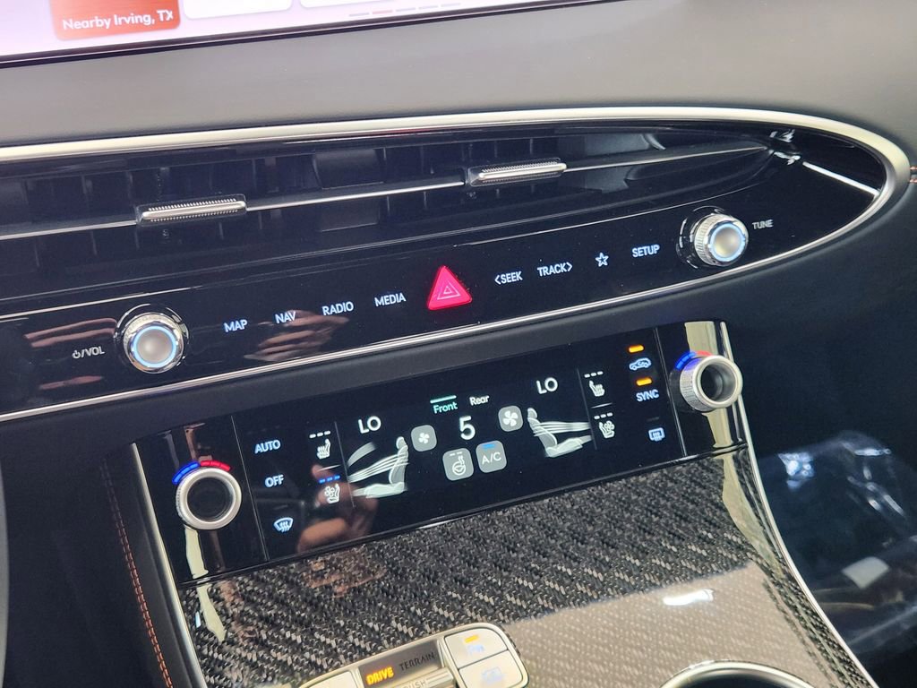 New 2026 Genesis GV70 3.5T Sport Prestige AWD/4WD image 13