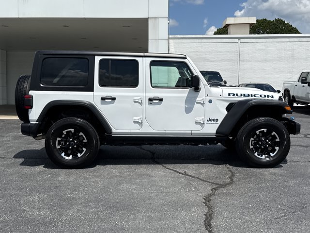 Used 2024 Jeep Wrangler Unlimited Rubicon 4xe AWD/4WD image 2