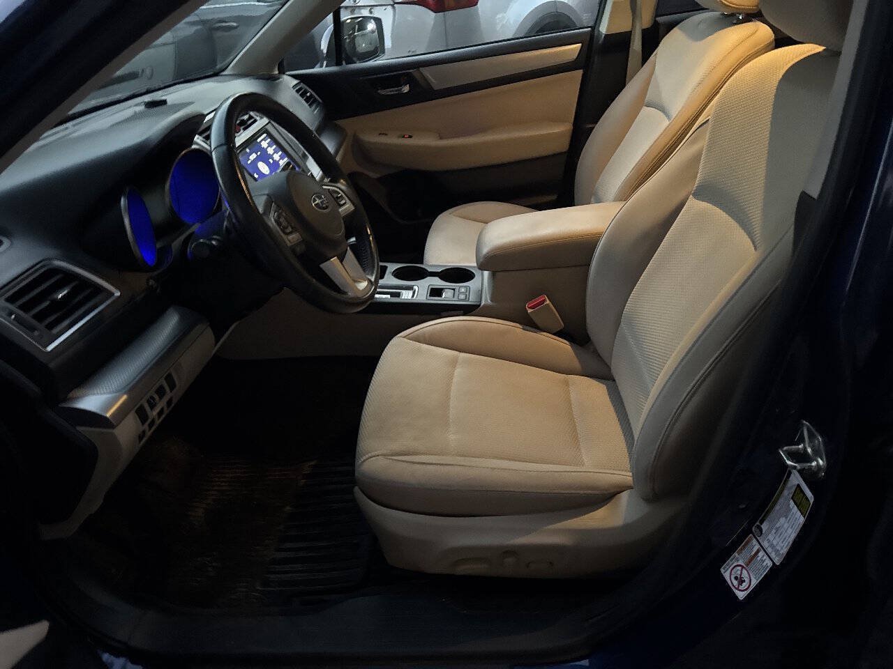 Used 2015 Subaru Outback 2.5i Premium w/ Popular Package #2 AWD/4WD image 8