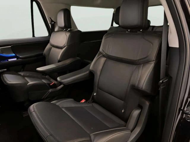Used 2025 Ford Expedition Max Platinum AWD/4WD image 69