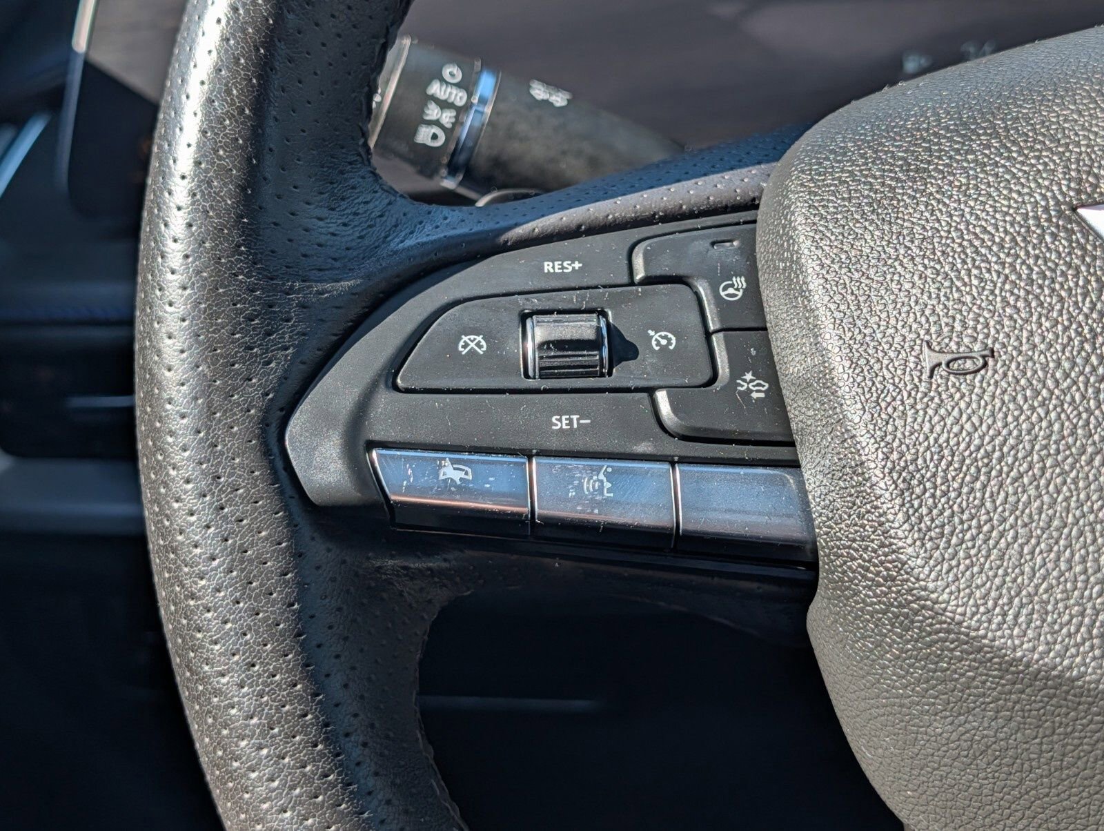 Certified 2024 Cadillac XT4 Sport image 37