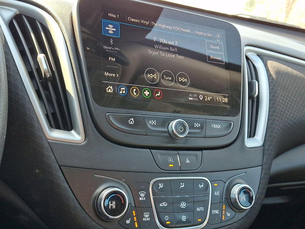 Used 2024 Chevrolet Malibu LT image 28