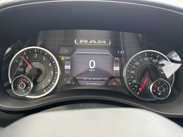 Used 2024 RAM 2500 Big Horn w/ Night Edition AWD/4WD image 16