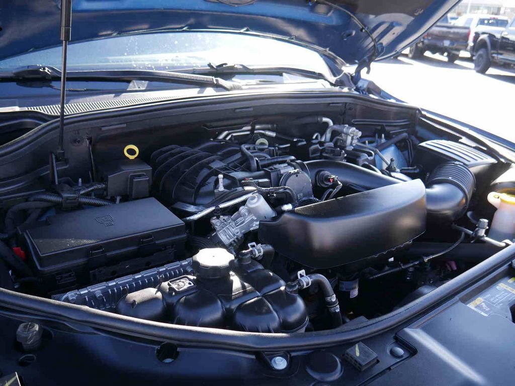 Certified 2025 Dodge Durango GT image 13