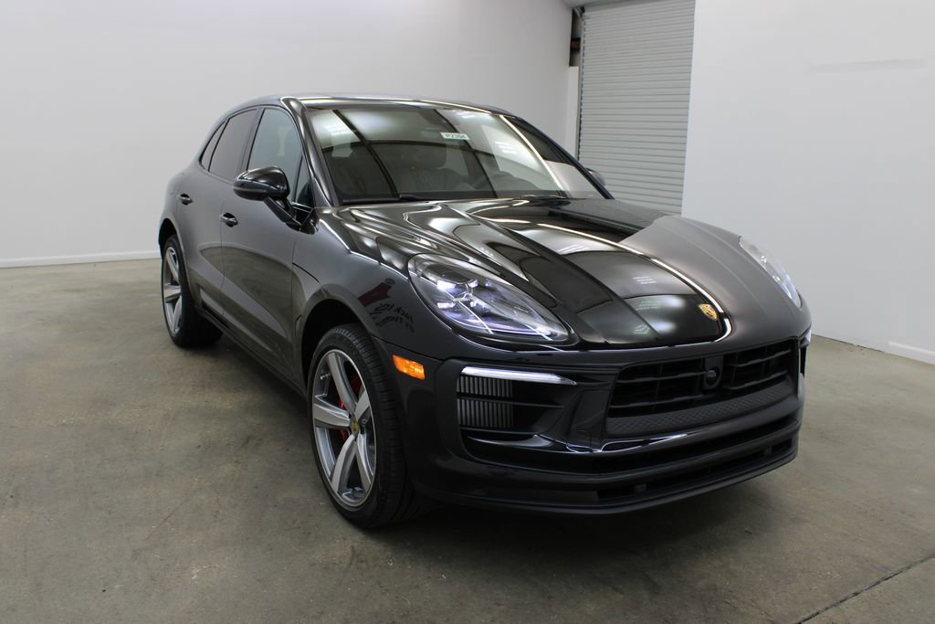 New 2025 Porsche Macan S image 9