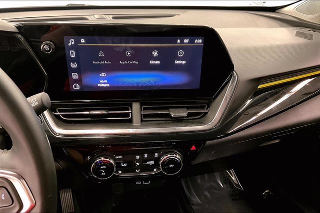 Used 2025 Chevrolet Trax ACTIV w/ Driver Confidence Package FWD image 30