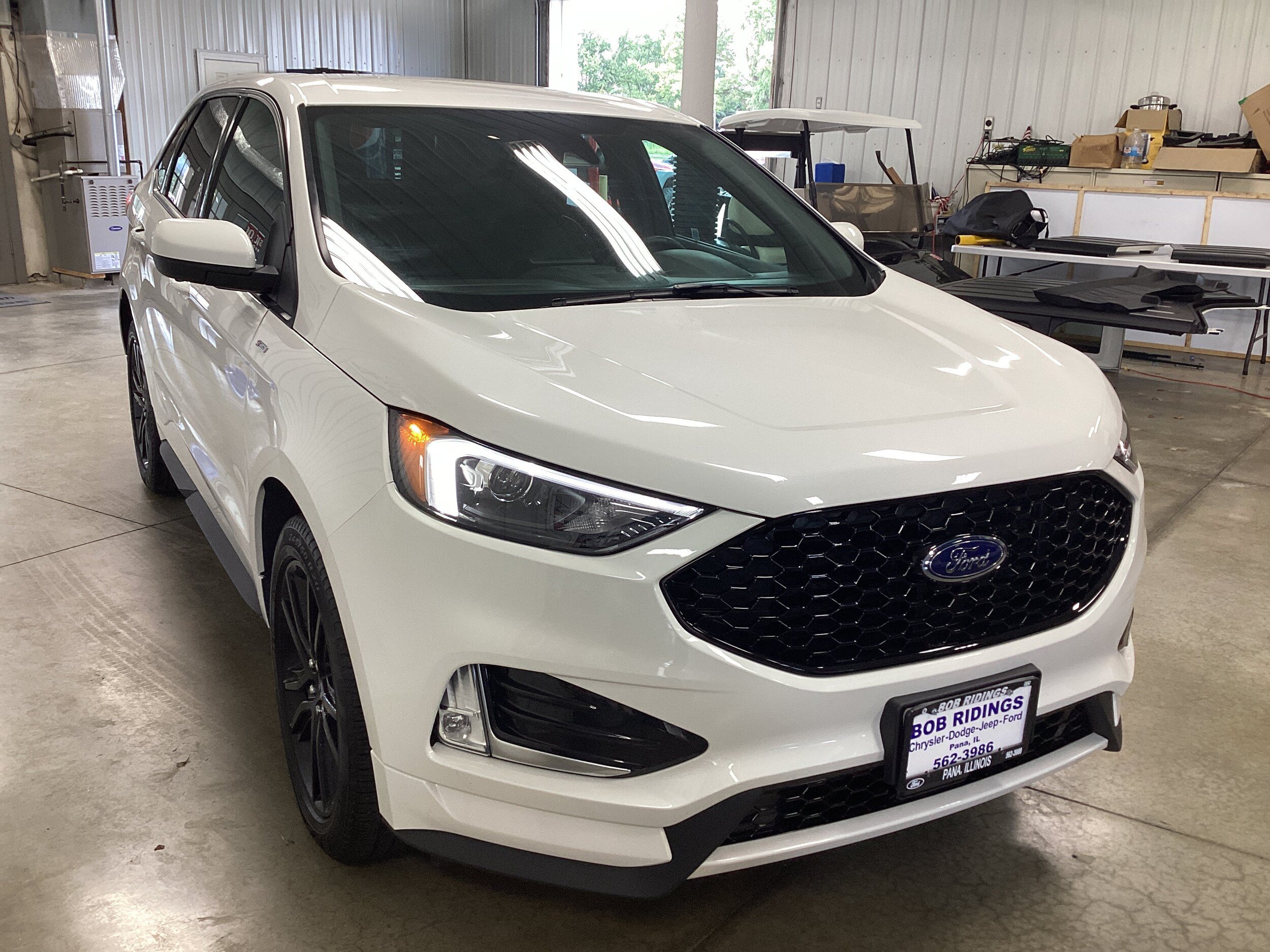 Used 2024 Ford Edge ST-Line AWD/4WD image 9