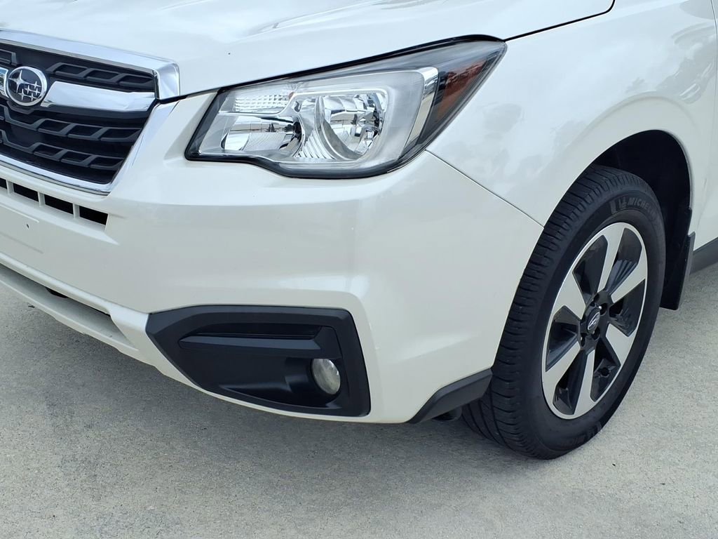 Used 2018 Subaru Forester 2.5i w/ Protection Package #1 AWD/4WD image 17