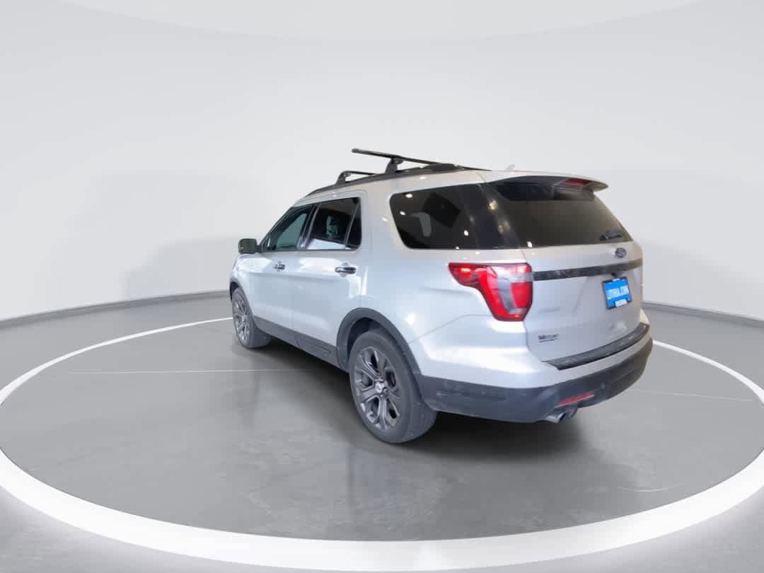 Used 2018 Ford Explorer Sport w/ Equipment Group 401A AWD/4WD image 6