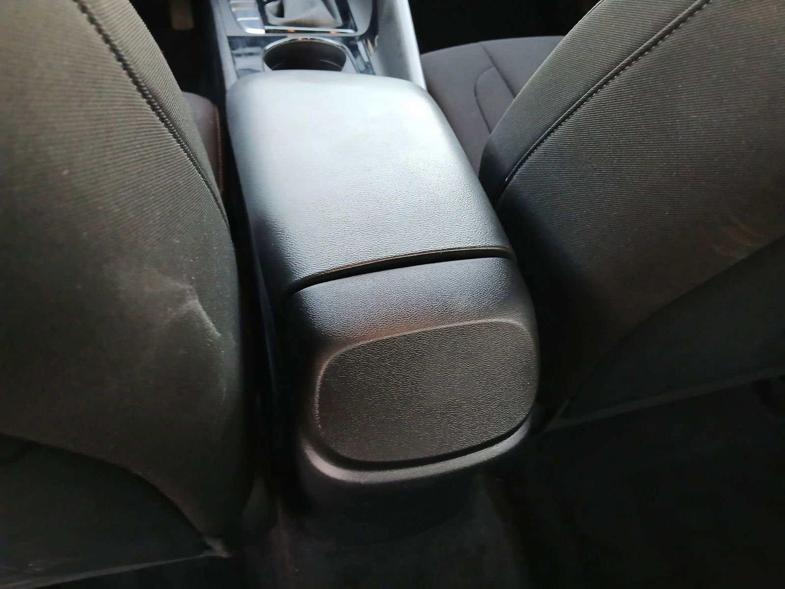 Used 2023 Hyundai Elantra Blue w/ Cargo Package image 29