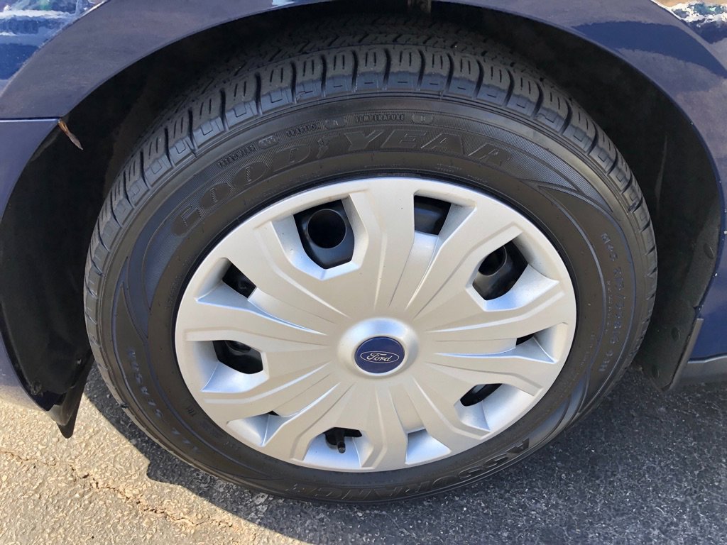 Used 2020 Ford Transit Connect XLT image 10