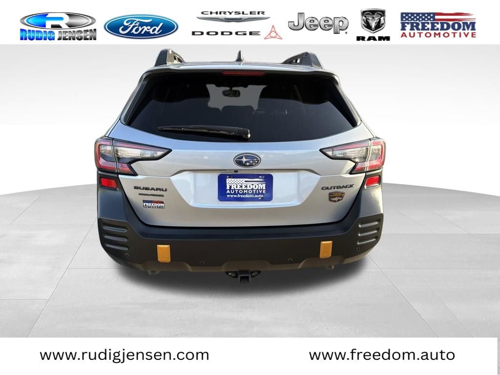 Used 2022 Subaru Outback Wilderness AWD/4WD image 4