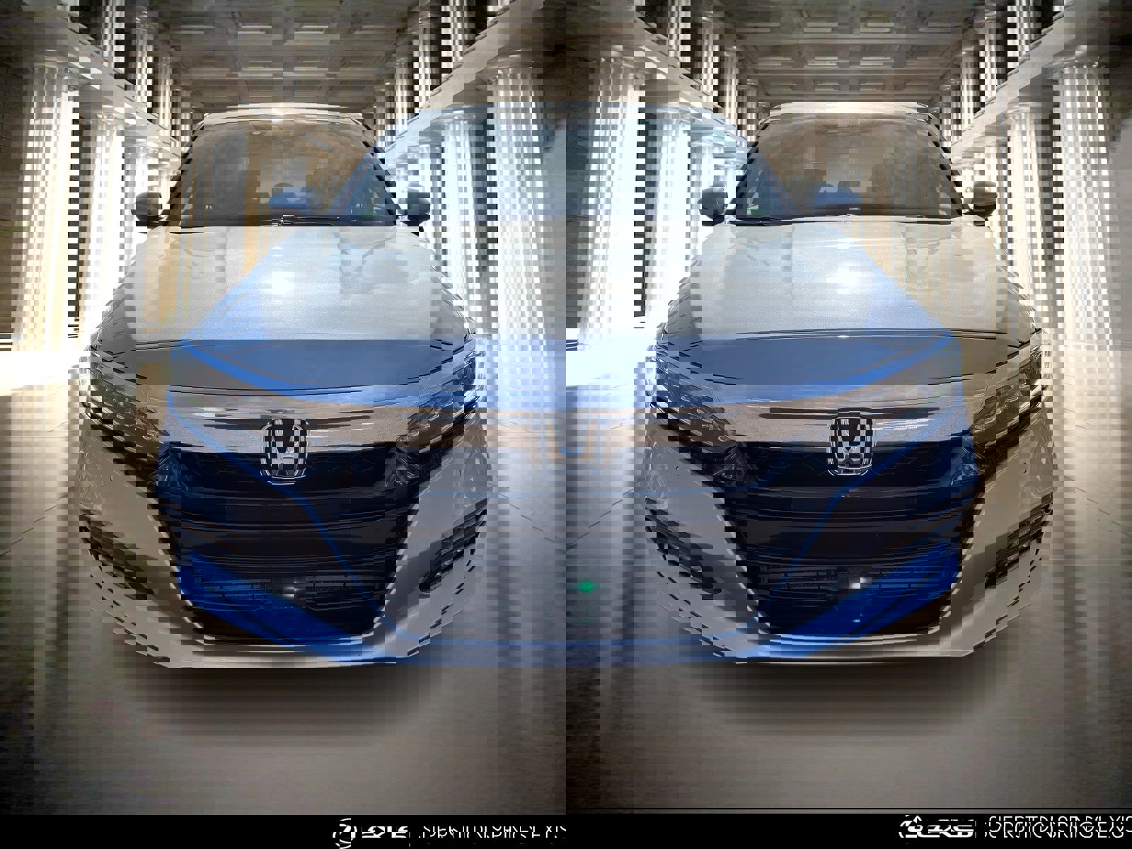 Used 2018 Honda Accord Touring image 9