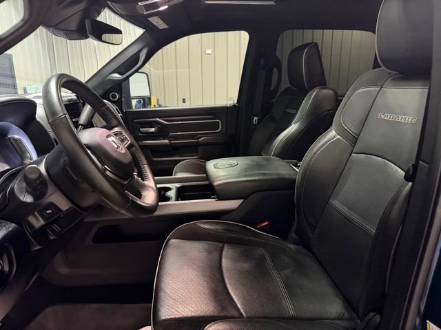 Used 2024 RAM 2500 Laramie w/ Night Edition AWD/4WD image 16