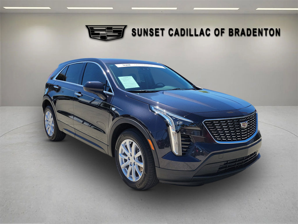 Certified 2022 Cadillac XT4 Luxury w/ Driver Awareness Package