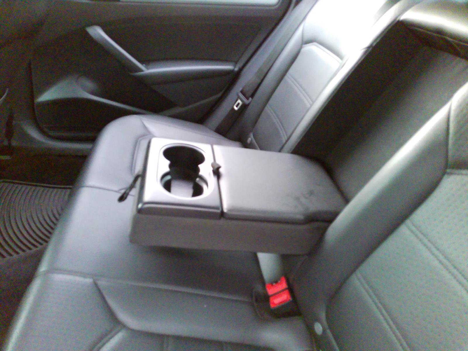Used 2012 Volkswagen Passat 2.5 SE image 28