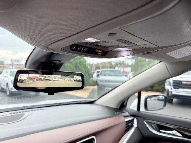 Used 2021 Buick Enclave Avenir w/ Avenir Technology Package image 14