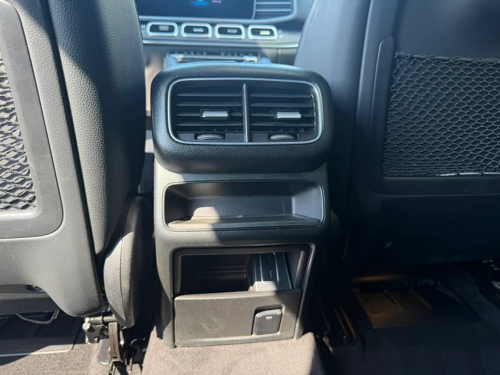 Used 2021 Mercedes-Benz GLE 350 4MATIC w/ Premium Package image 41