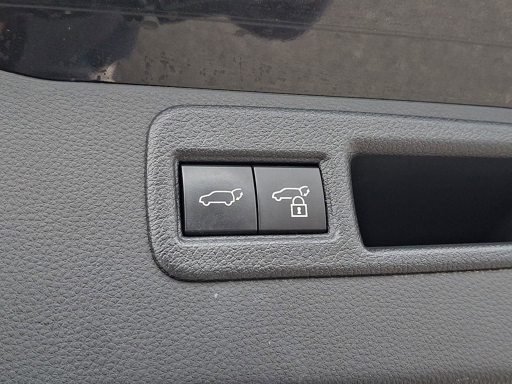 Used 2023 Toyota Venza Limited AWD/4WD image 33