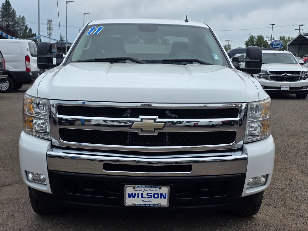 Used 2011 Chevrolet Silverado 1500 LT w/ All-Star Edition AWD/4WD image 6