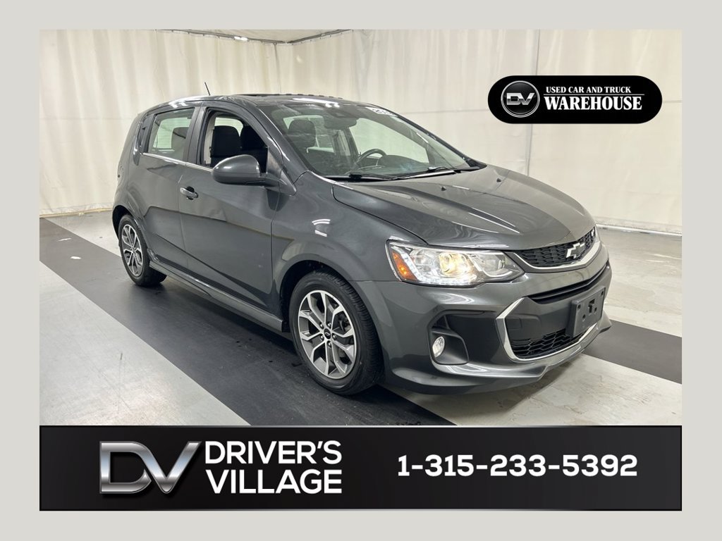 Used 2019 Chevrolet Sonic LT w/ Convenience Package FWD image 1