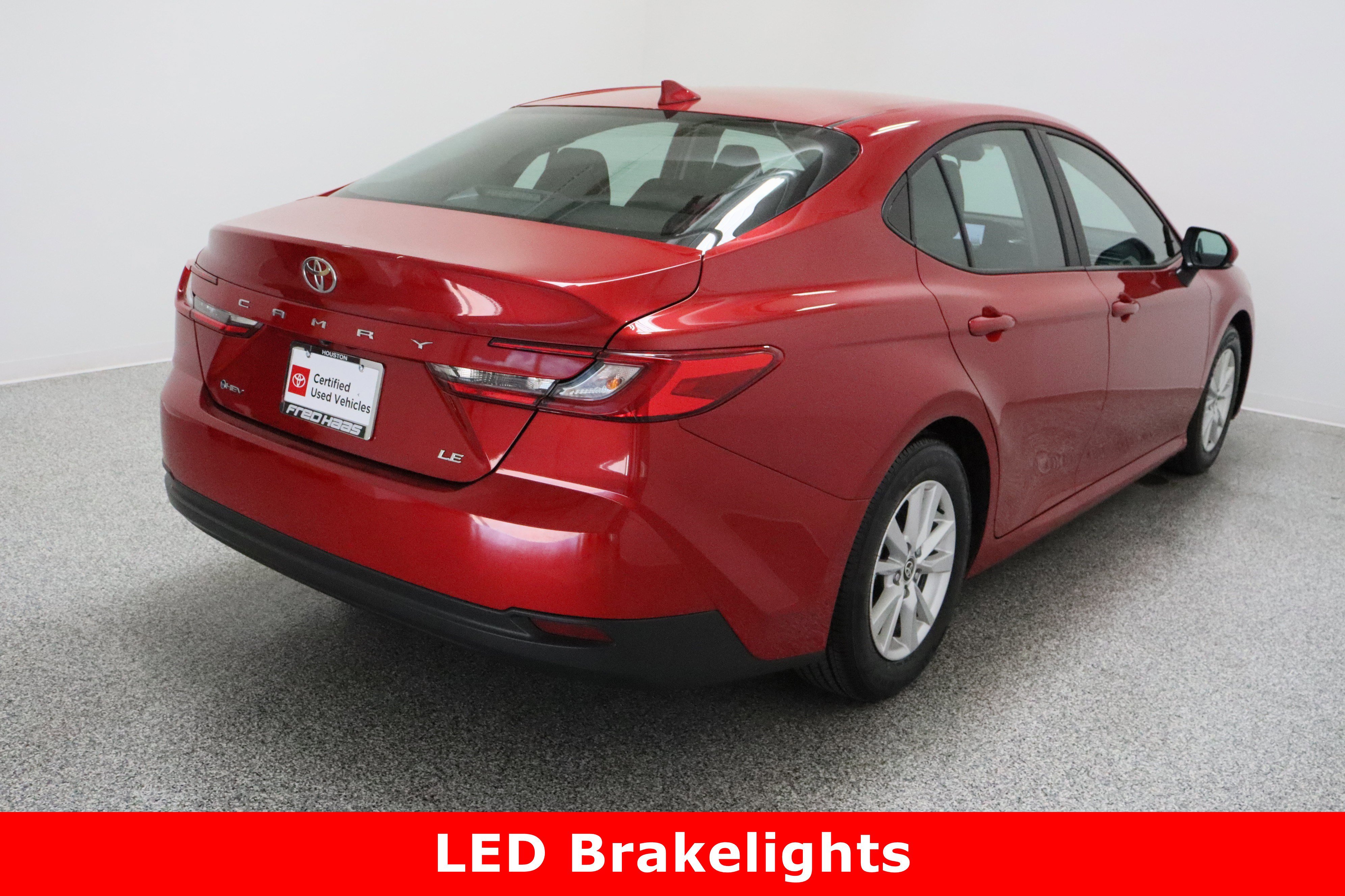Certified 2025 Toyota Camry LE FWD image 7