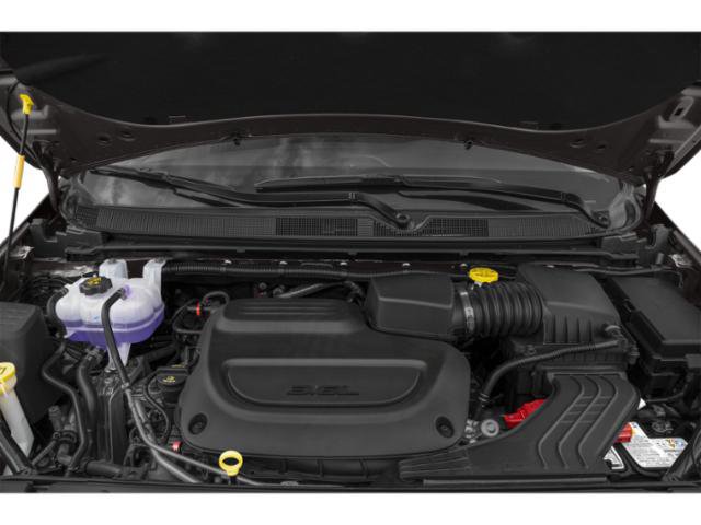 Certified 2023 Chrysler Pacifica Limited AWD/4WD image 12
