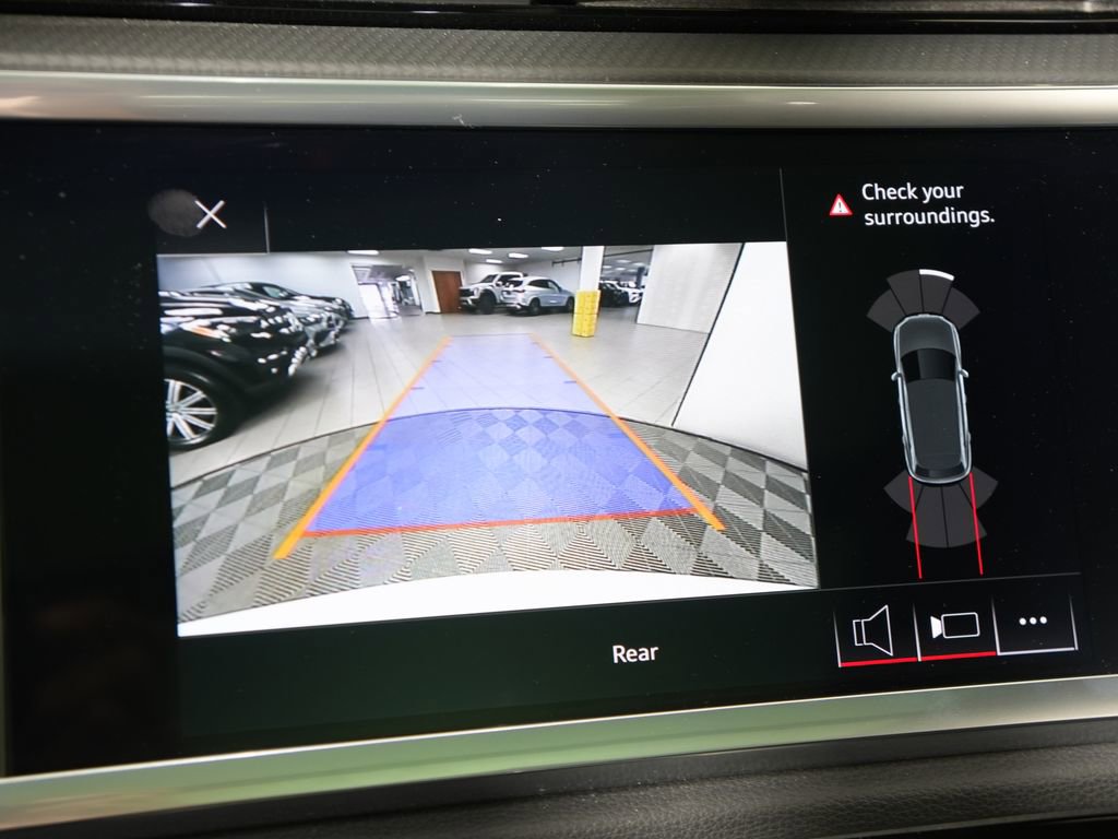 Used 2021 Audi Q3 2.0T Premium w/ Convenience Package image 27