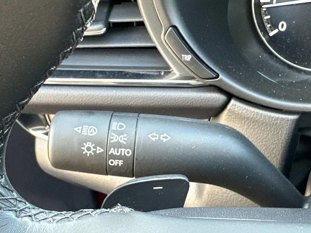 Certified 2025 MAZDA CX-30 AWD 2.5 S w/ Premium Package image 19